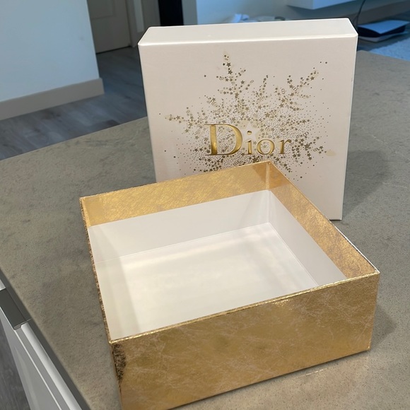 Dior Snowflake Box - Picture 3 of 7